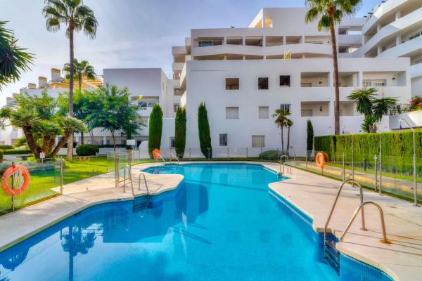 Apartment for sale in  Calle las Ventas, 18, Marbella photo 4