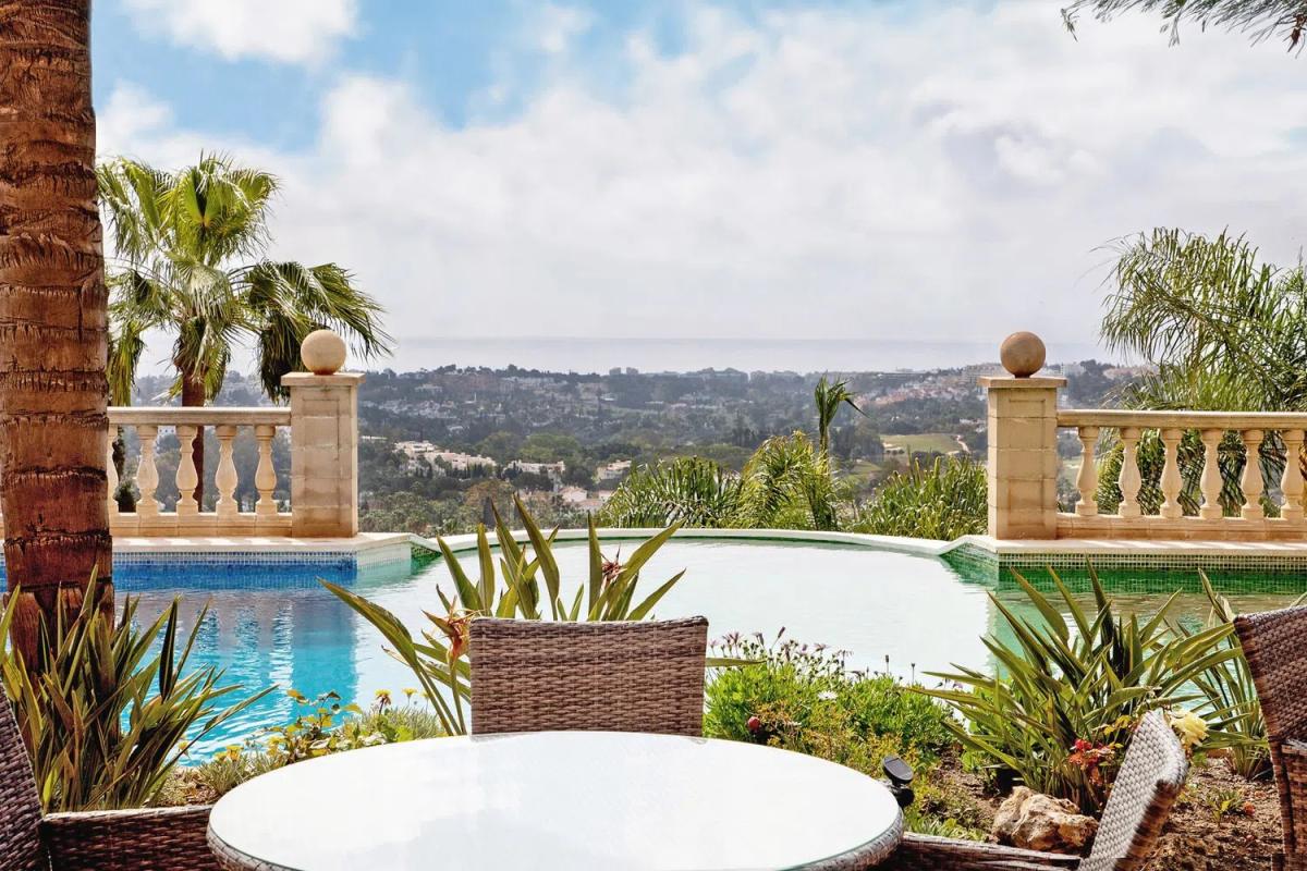 Penthouse sale in Barrio Los Naranjos, Marbella photo 4