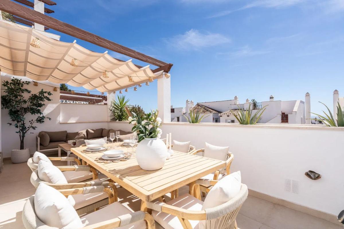 Sprzedaż duplexu w Barrio Los Naranjos, Marbella photo 4