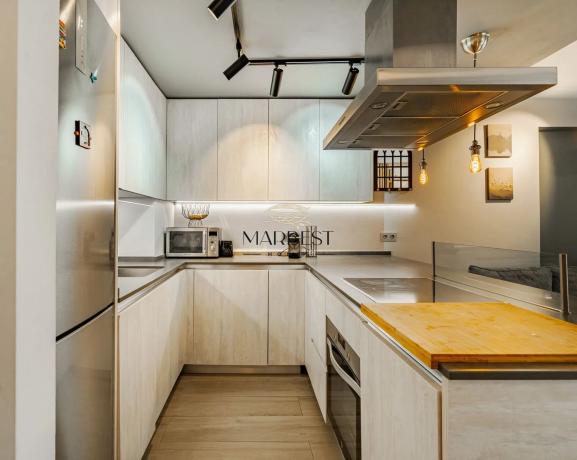 Apartment for sale in Calle Jorge Manrique, Marbella thumbnail 2