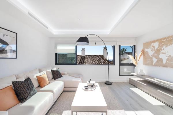 Apartment for sale in Calle Muelle Ribera, 418, Marbella photo 1