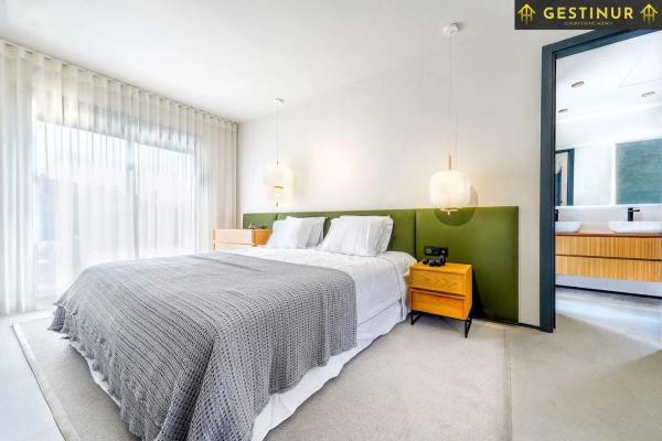 Chalet independiente en venta en Calle 02D Nva Andaluc, 7, Marbella thumbnail 2