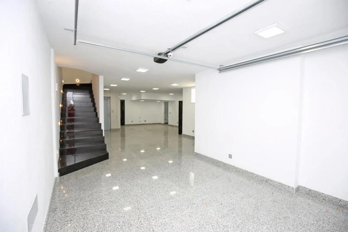 Venta de chalet independiente en Barrio Nueva Andalucía, Marbella
 photo 2