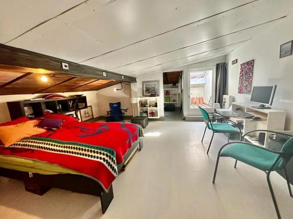 Penthouse for sale in  Barrio Puerto Banús, Marbella photo 4