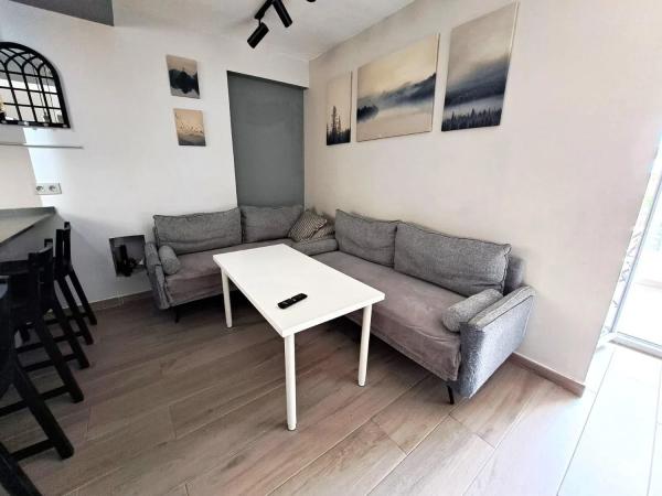 Apartment for sale in Calle Jorge Manrique, Marbella thumbnail 2