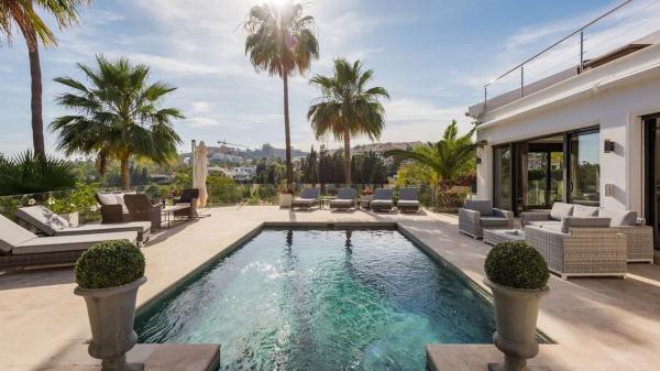 Detached villa for sale in  Super Manzana 3-J, Marbella photo 1