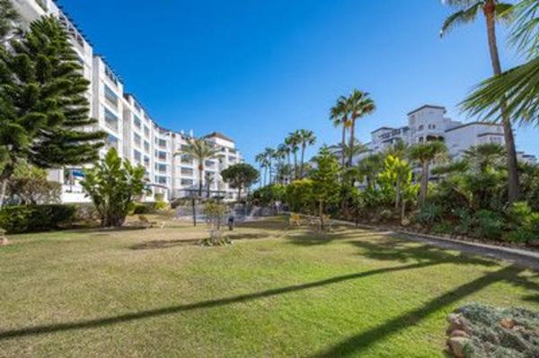Apartment for sale in Avenida Playas del Duque s/n, Marbella thumbnail 1
