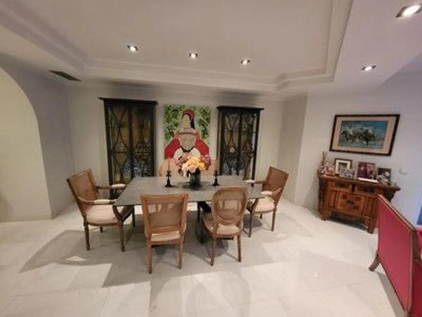 Apartment for sale in Avenida Playas del Duque s/n, Marbella thumbnail 2