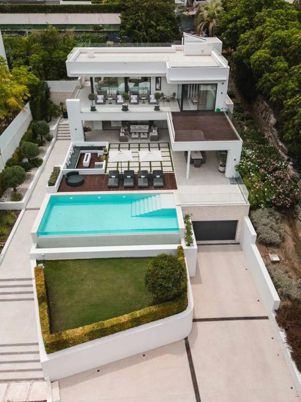 Venta de chalet independiente en Calle Real, Marbella
photo 1