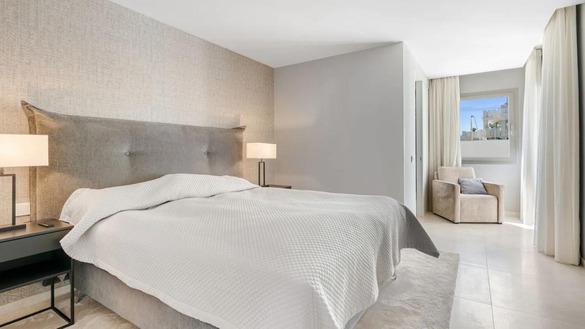Venta de piso en Barrio Los Naranjos, Marbella
photo 5