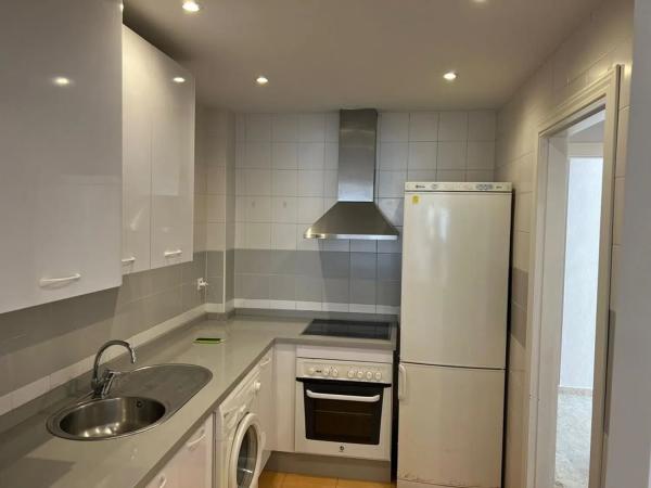 Apartment for sale in  Calle de las Adelfas, Marbella photo 4
