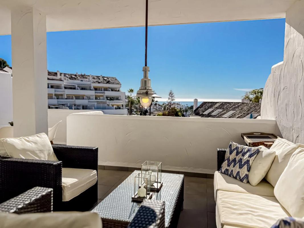 Sprzedaż duplexu w Barrio Nueva Andalucía, Marbella photo 1