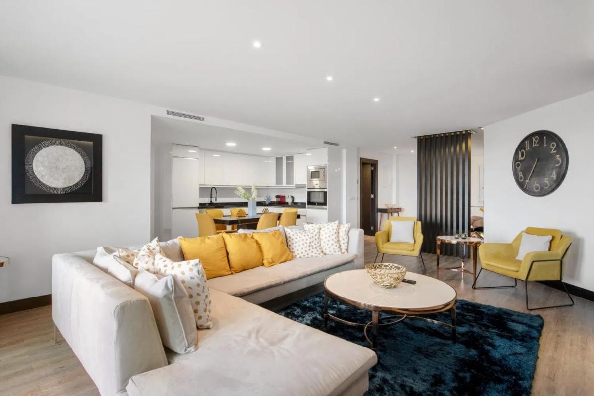 Sale of apartment in Calle Muelle Ribera s/n, Marbella
photo 4