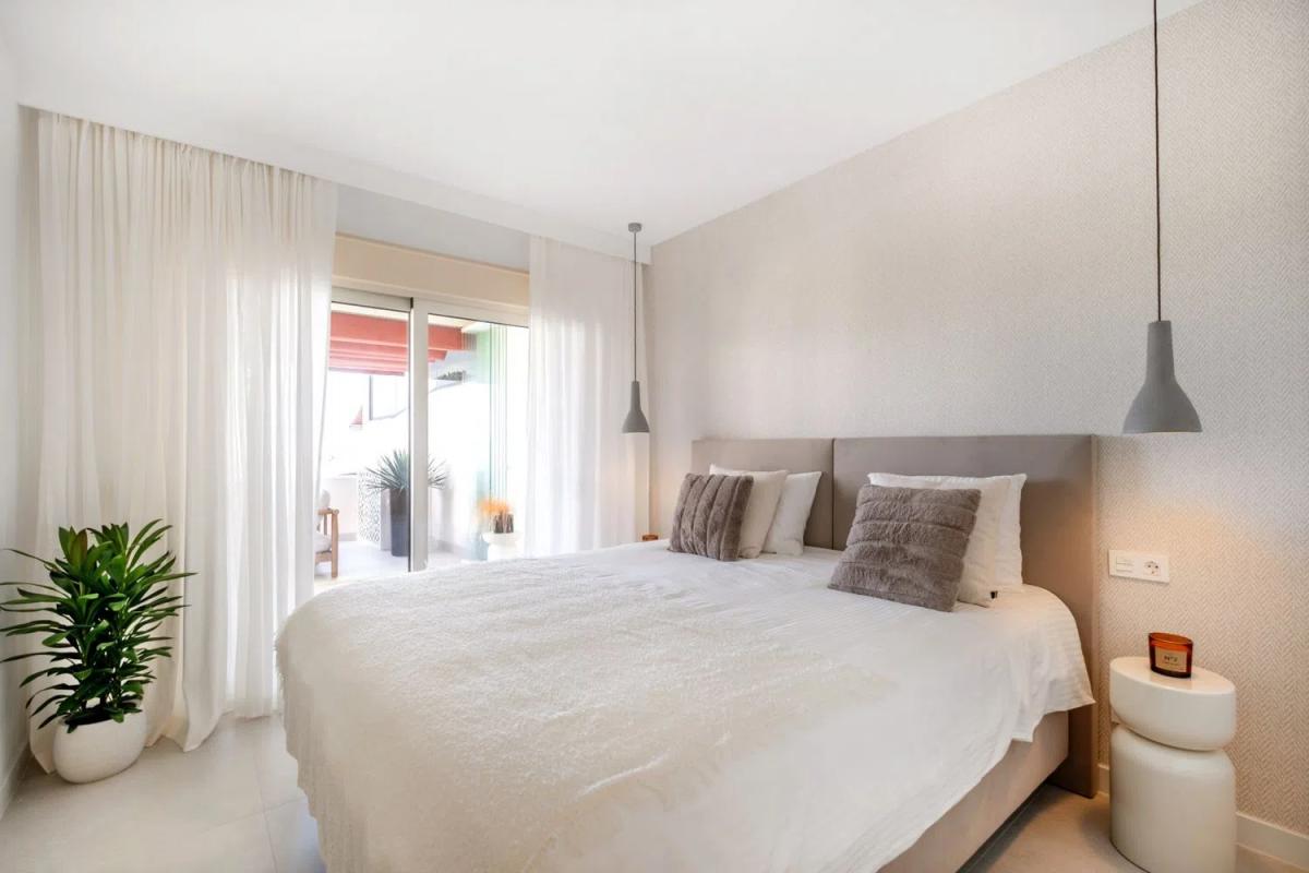 Sale of apartment in Super Manzana 3-J, 8, Marbella
 photo 3