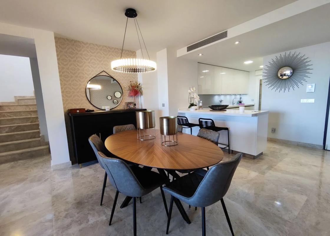 Sprzedaż duplexu w Calle Luís de Góngora, 4, Marbella photo 2