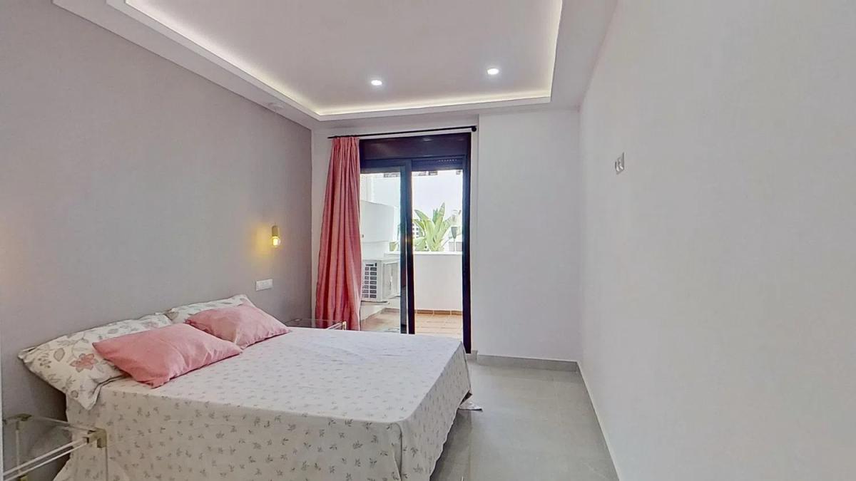 Duplex sale in Calle las Ventas, 3, Marbella photo 4