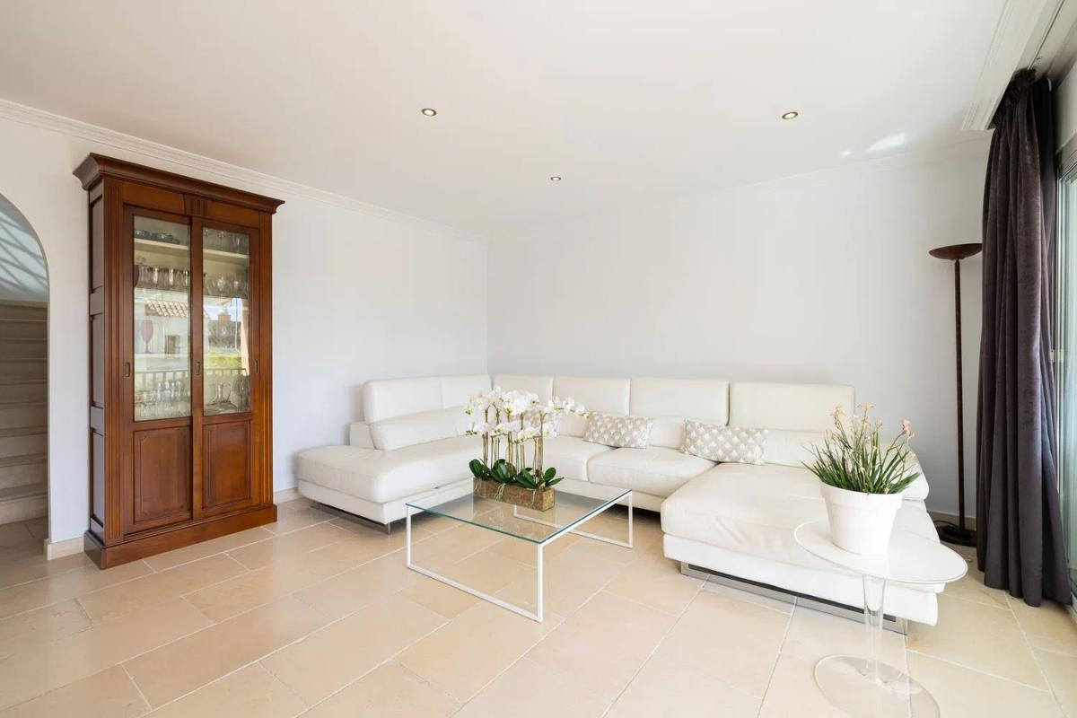 Venta de chalet independiente en Calle Pléyades, 36, Marbella
photo 3