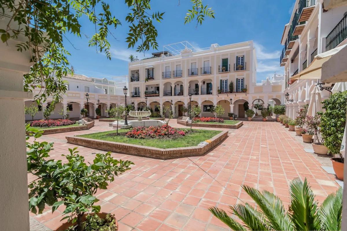 Sprzedaż mieszkania w Avenida Avenue Valle del Golf, 131, Marbella
photo 1