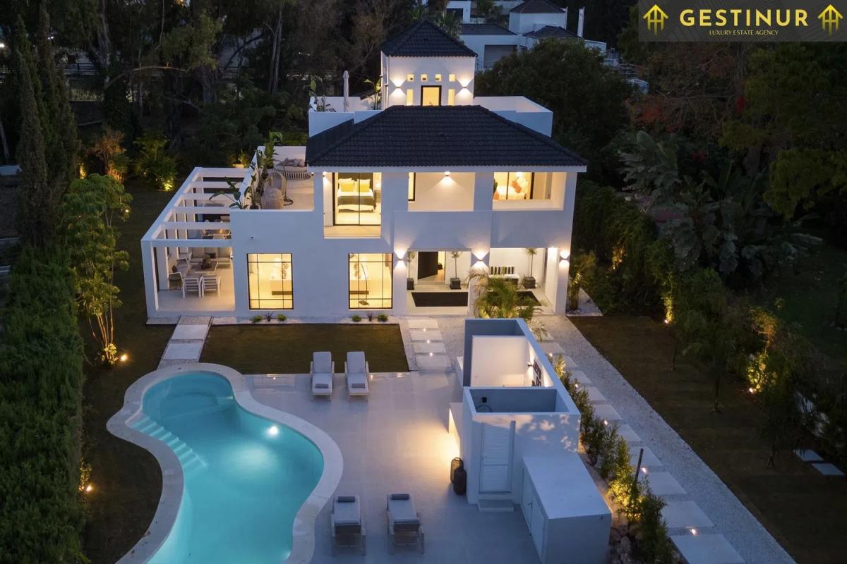 Venta de chalet independiente en Calle Roma, 20, Marbella
photo 2