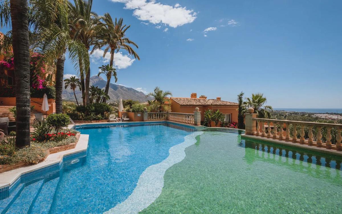 Duplex sale in Super Manzana 3-J, Marbella photo 1