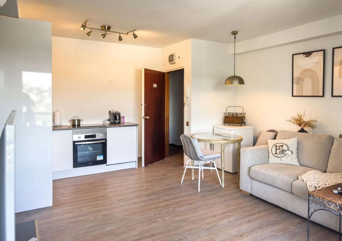 Sale of apartment in Avenida del Prado, Marbella
photo 1