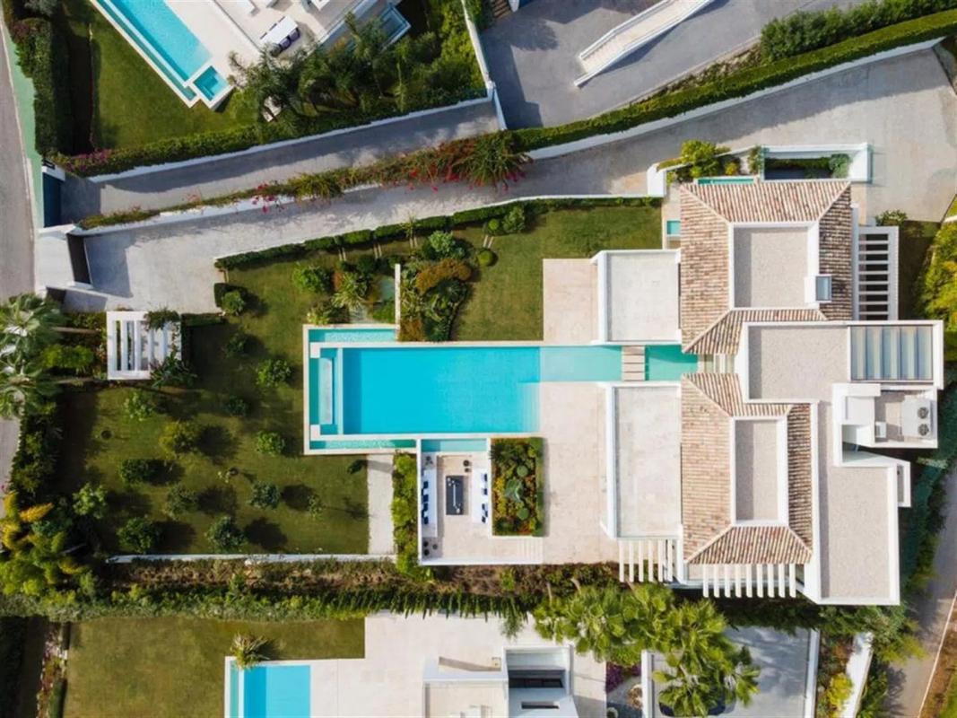Venta de chalet independiente en Urbanizacion N Andalucia 2G, Marbella
photo 2