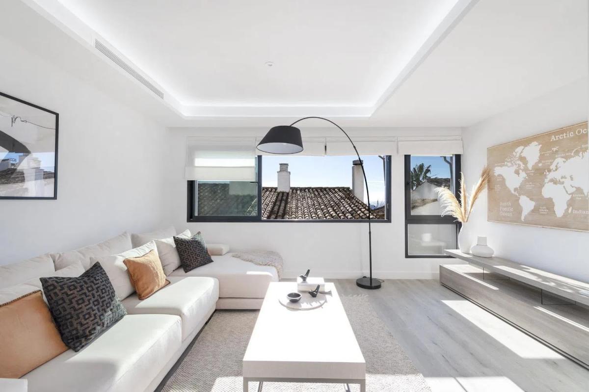 Sale of apartment in Barrio Puerto Banús, Marbella
photo 2