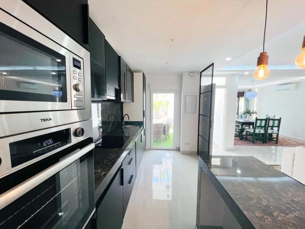 Duplex for sale in Calle las Ventas, 4, Marbella thumbnail 2