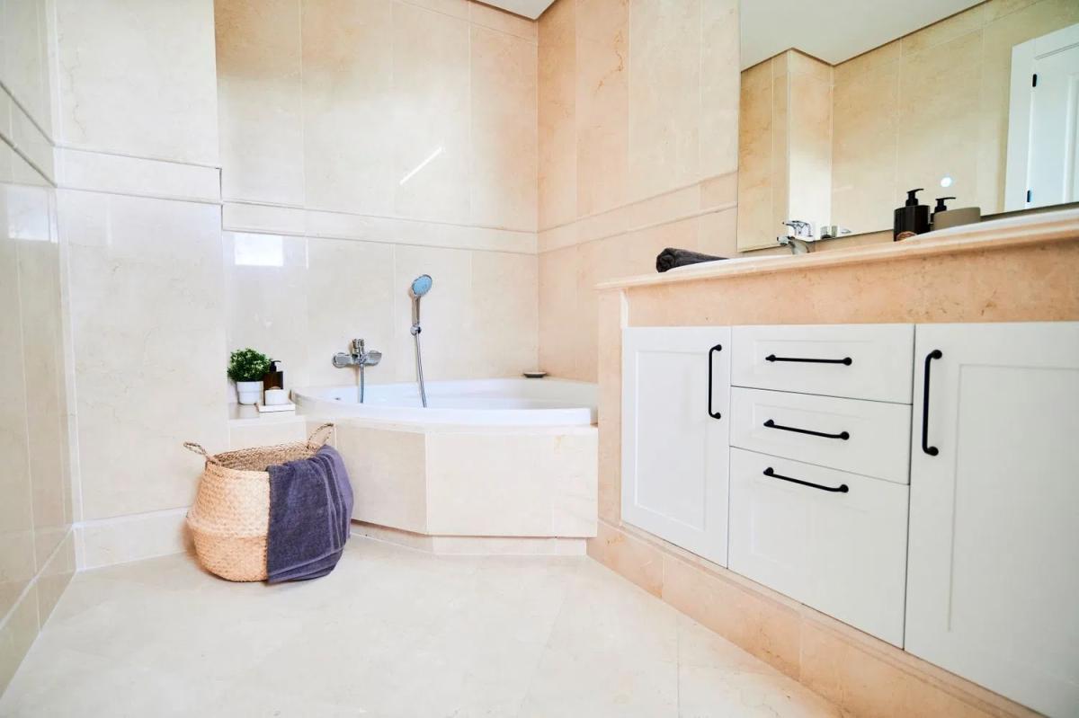 Venta de duplex en Urbanizacion Nueva Andalucia K, 1 --D, Marbella photo 5