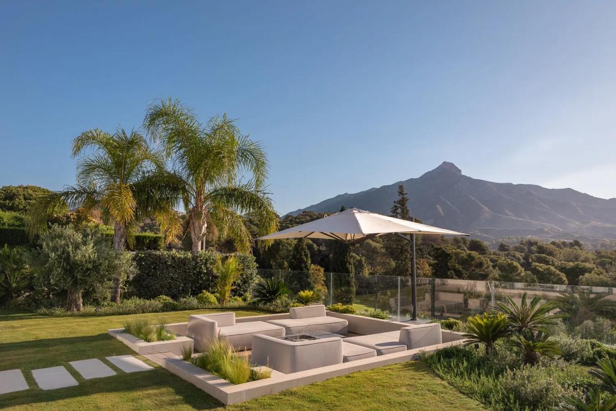 Sale of independent chalet in Barrio Aloha, Marbella
 photo 5