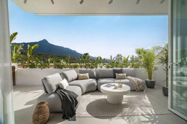 Chalet independiente en venta en Avenida del Norte, Marbella photo 1