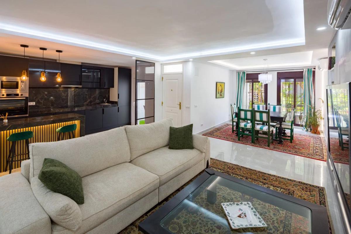 Sprzedaż duplexu w Barrio Nueva Andalucía, Marbella photo 1