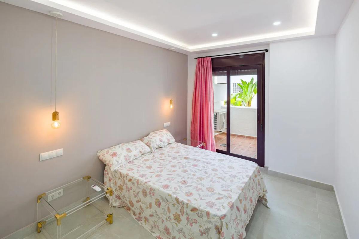 Sprzedaż duplexu w Barrio Nueva Andalucía, Marbella photo 3