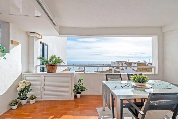 Apartment for sale in Calle Muelle Ribera, 5, Marbella photo 1