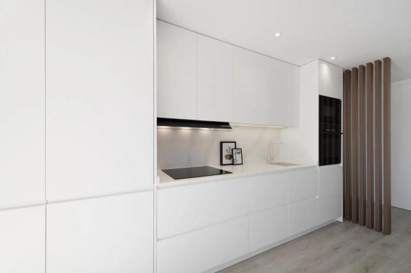 Apartment for sale in  Calle Muelle Ribera, 418, Marbella photo 4
