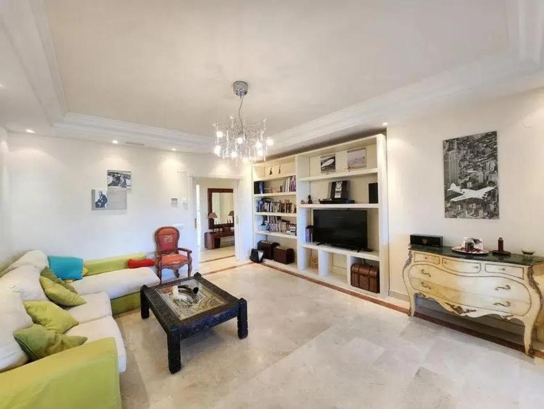 Venta de piso en Barrio Las Brisas, Marbella
 photo 2