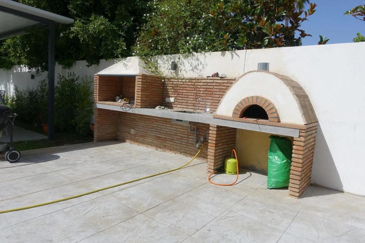 Venta de chalet independiente en Calle Bruselas 32-D, Marbella
photo 4