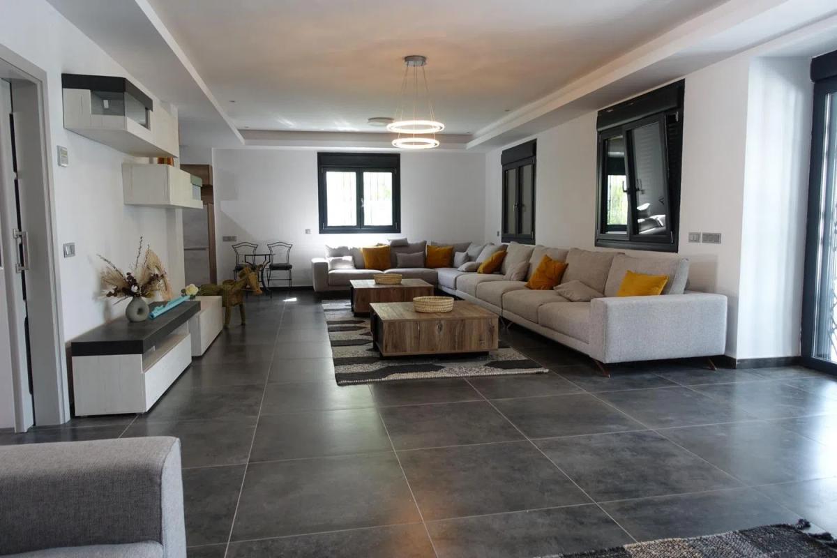 Venta de chalet independiente en Calle Bruselas 32-D, Marbella
photo 5