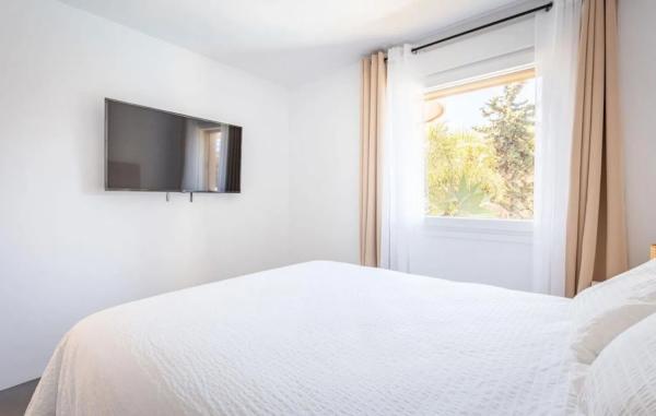 Apartment for sale in  Calle Irís, Marbella photo 4