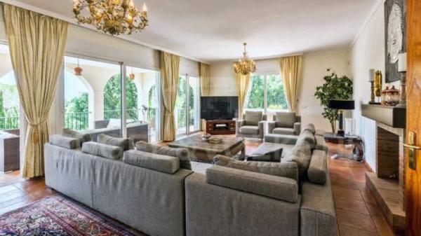 Detached villa for sale in  De alcala, Marbella photo 4