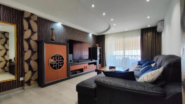 Apartment for sale in Calle Torrente Ballester, Marbella thumbnail 1