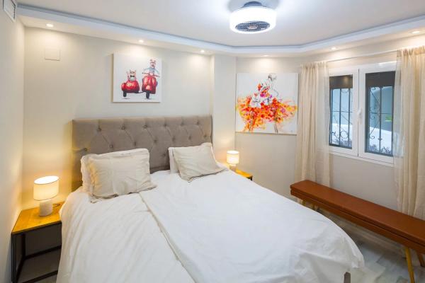 Apartment for sale in  Barrio Puerto Banús, Marbella photo 4