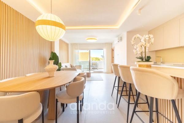 Apartment for sale in Calle las Ventas s/n, Marbella photo 1