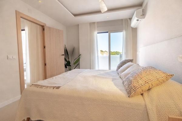 Apartment for sale in Calle las Ventas s/n, Marbella thumbnail 2