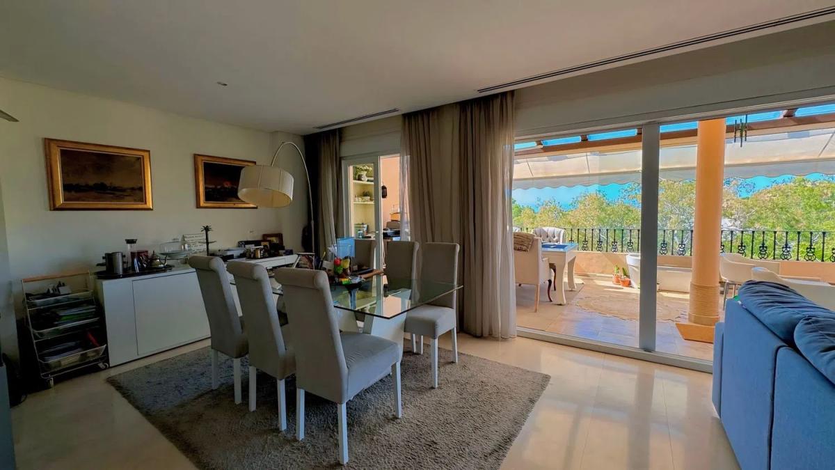 Продажа дуплекса на Urbanización Vista Real s/n, Марбелла photo 3
