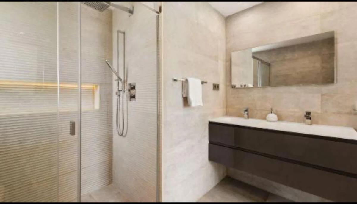 Venta de chalet independiente en Calle Giralda, 28 -7, Marbella
photo 5