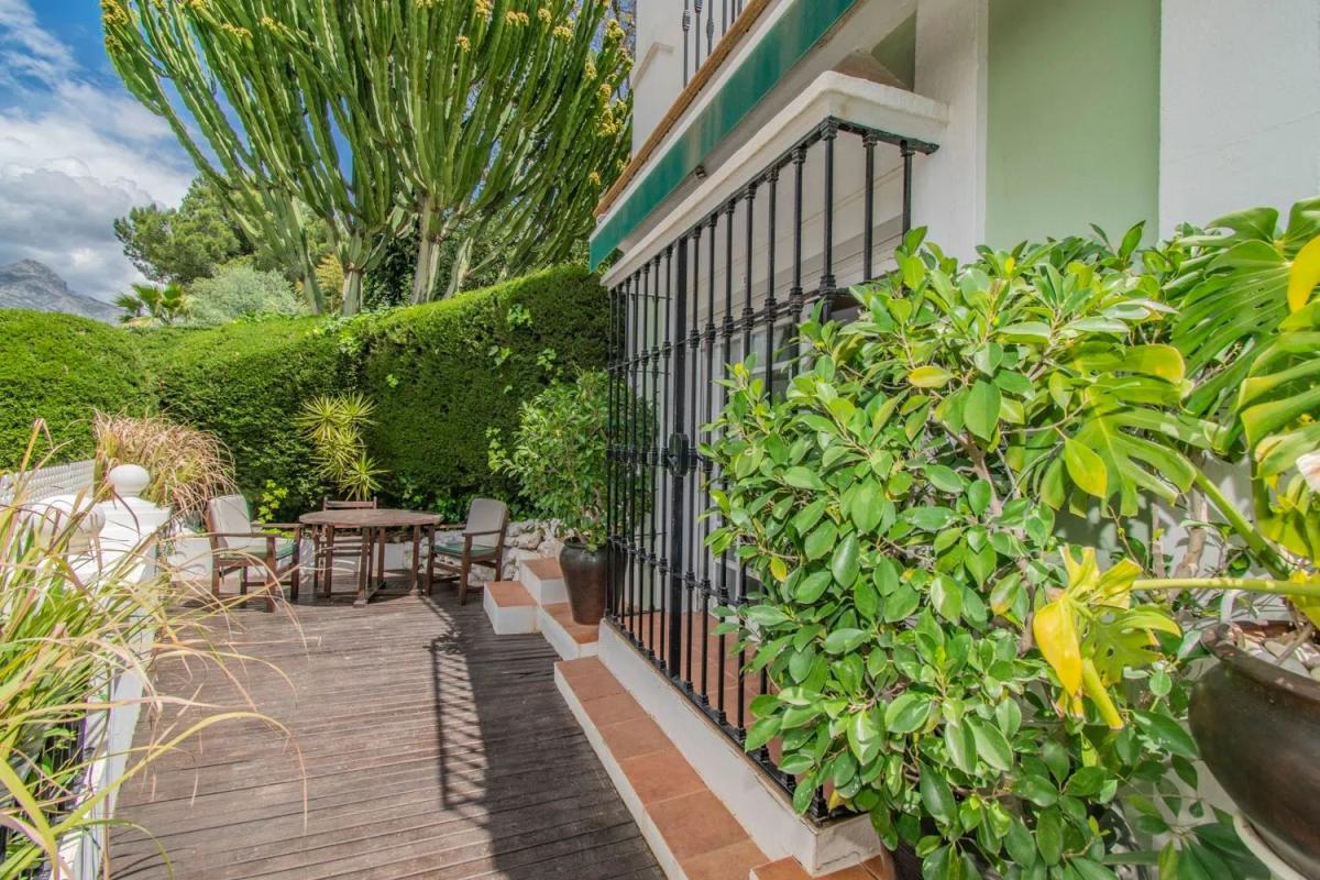 Sale of apartment in Aloha Pueblo, Marbella
 photo 5