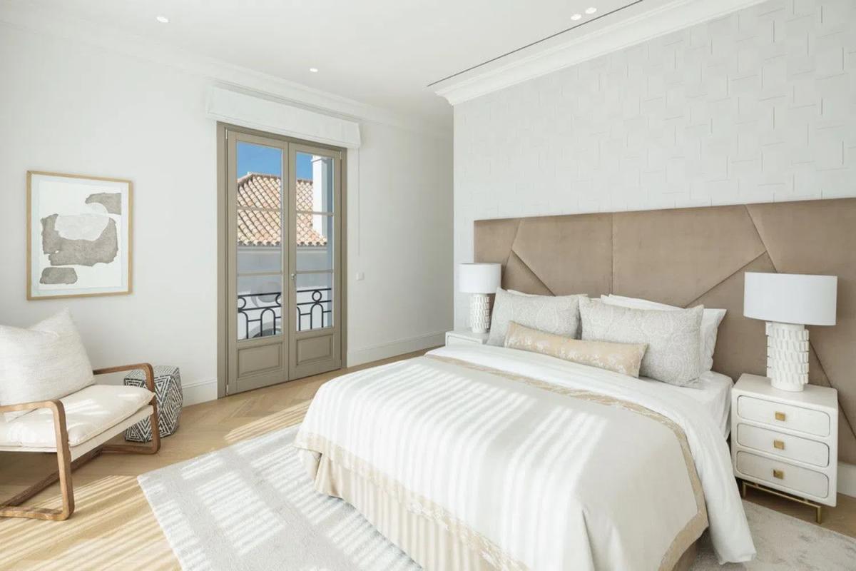 Продажа отдельного шале в Calle Orión, Марбелла photo 4