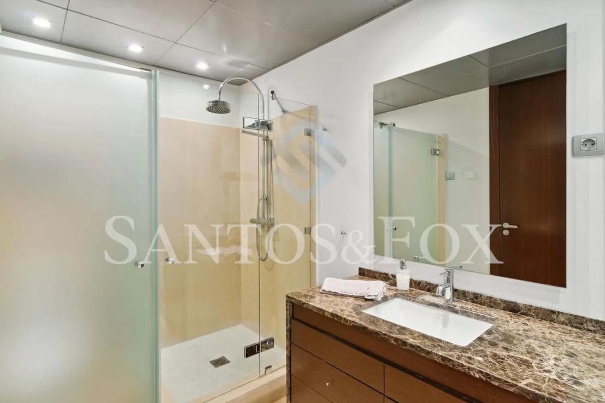 Sale of apartment in Barrio Los Naranjos, Marbella
photo 4