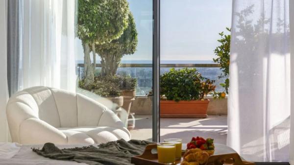 Piso en venta en Urbanizacion N Andalucia 2G, Marbella thumbnail 2